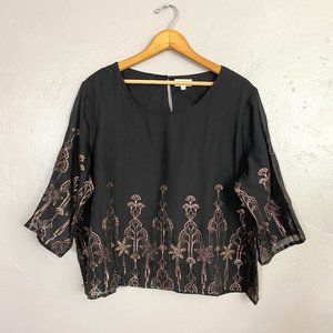 World Market Top Women Size L/XL Black Beaded Short Sleeve Lightweight